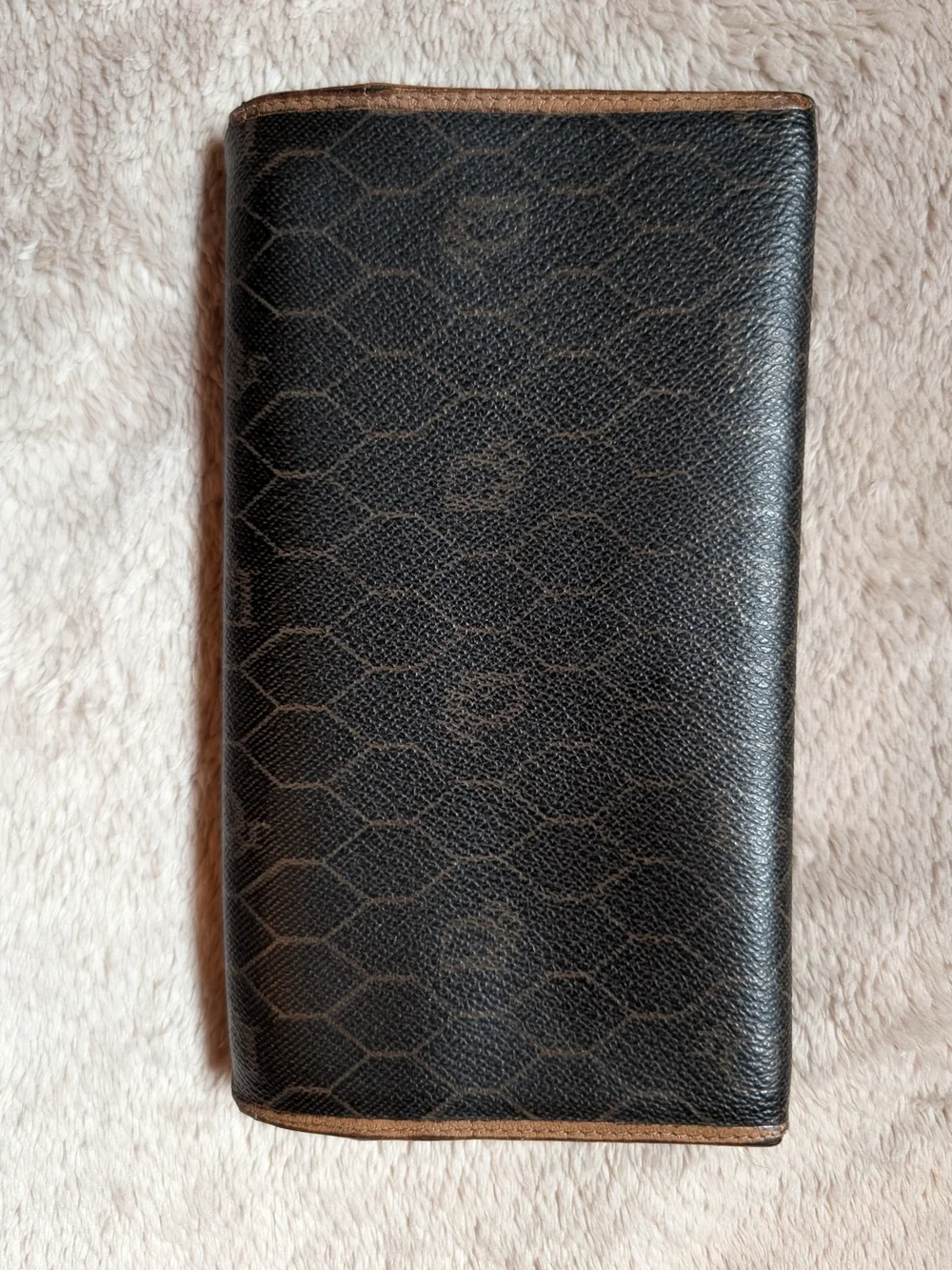 Dior sleek black